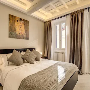 3* Pensión Residenza Costaguti